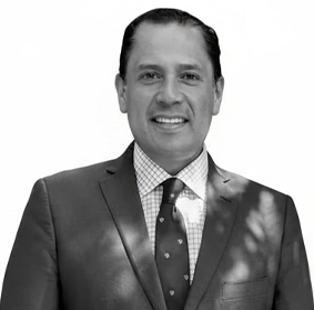 Dr. Juan Alberto González Piñón